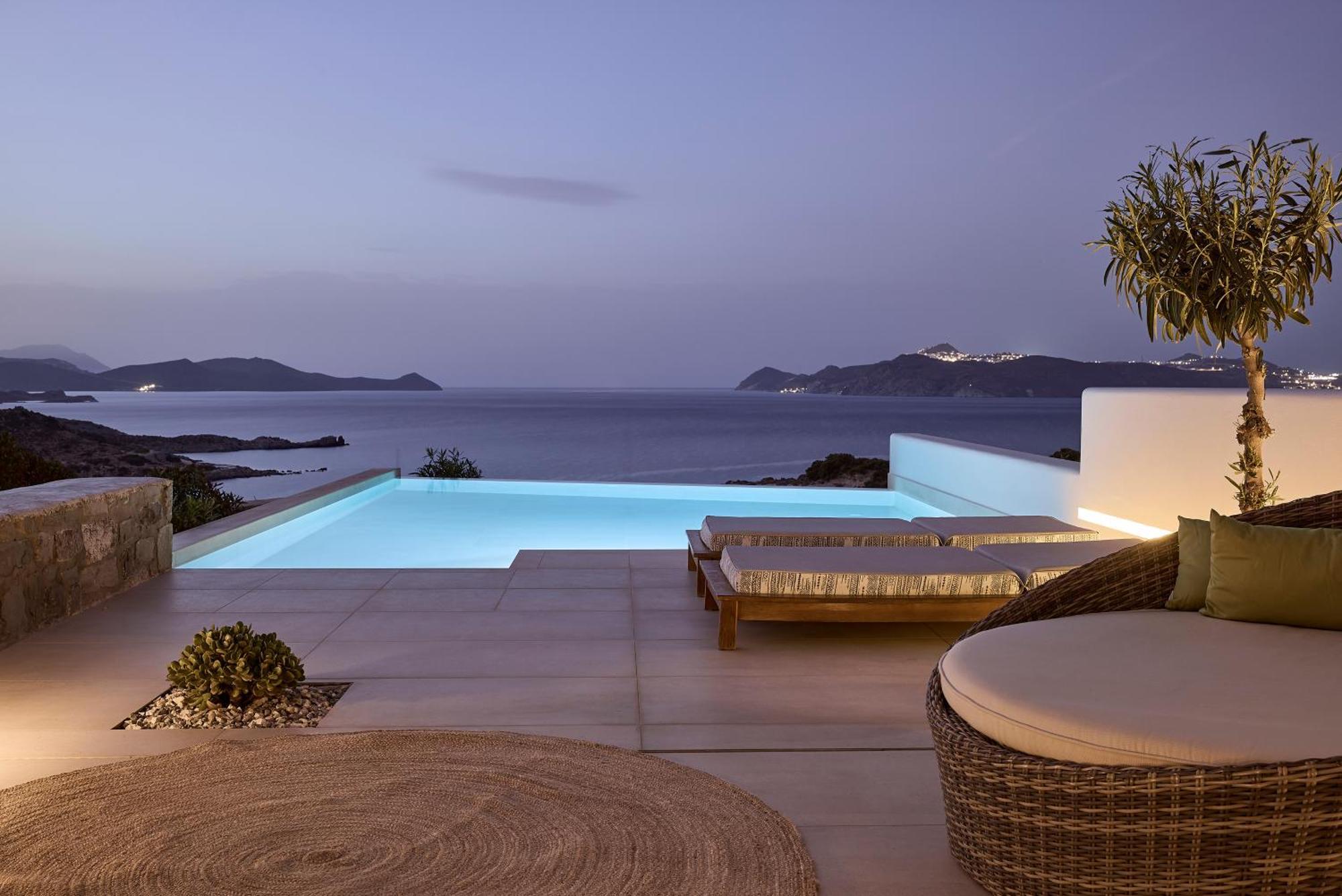 Ξενοδοχείο Milos Sea 4*