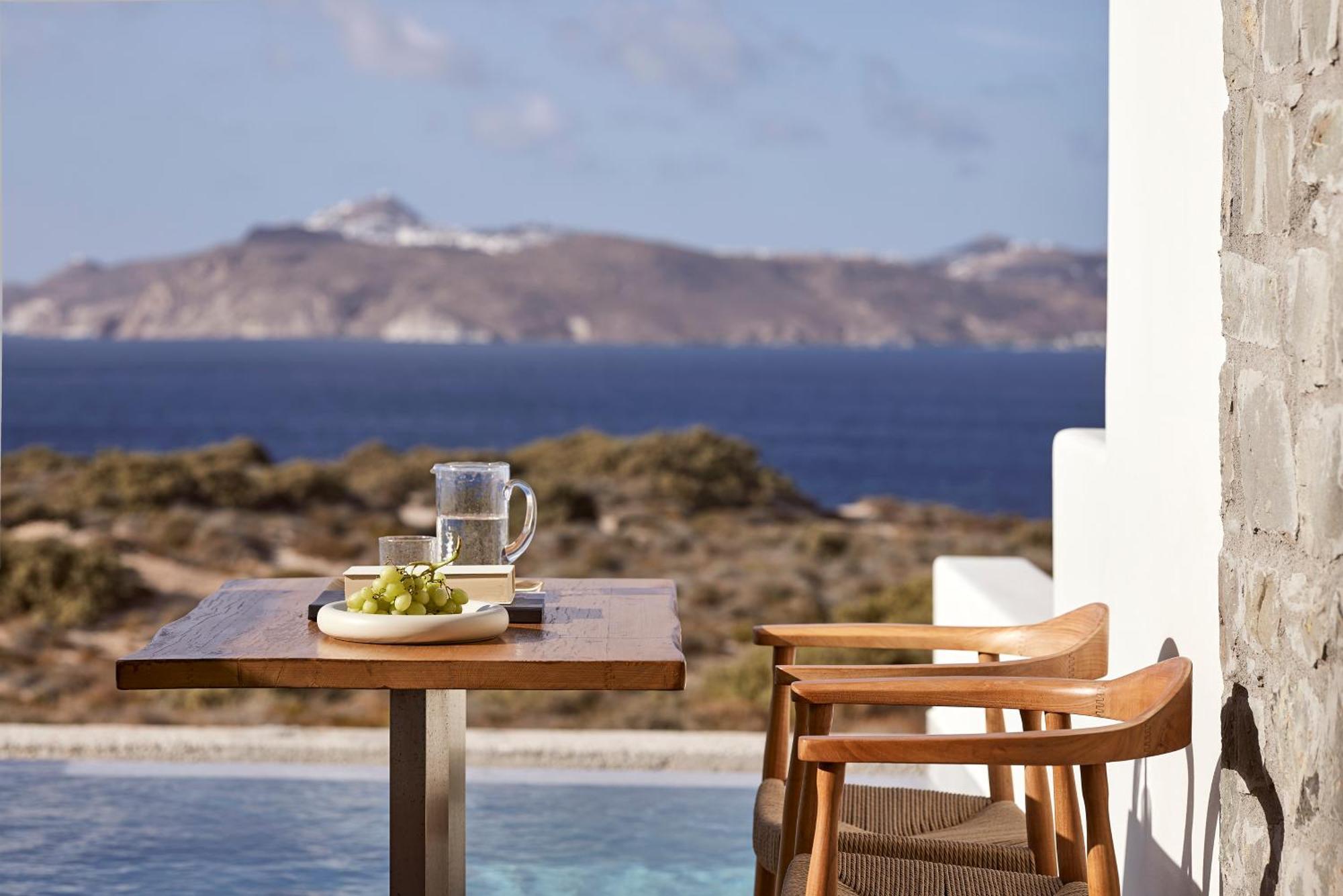 Ξενοδοχείο Milos Sea 4*